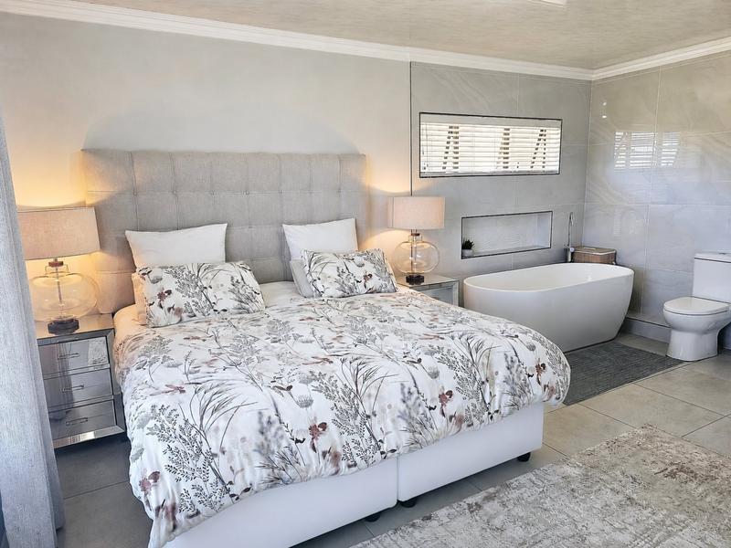 3 Bedroom Property for Sale in Island View Western Cape